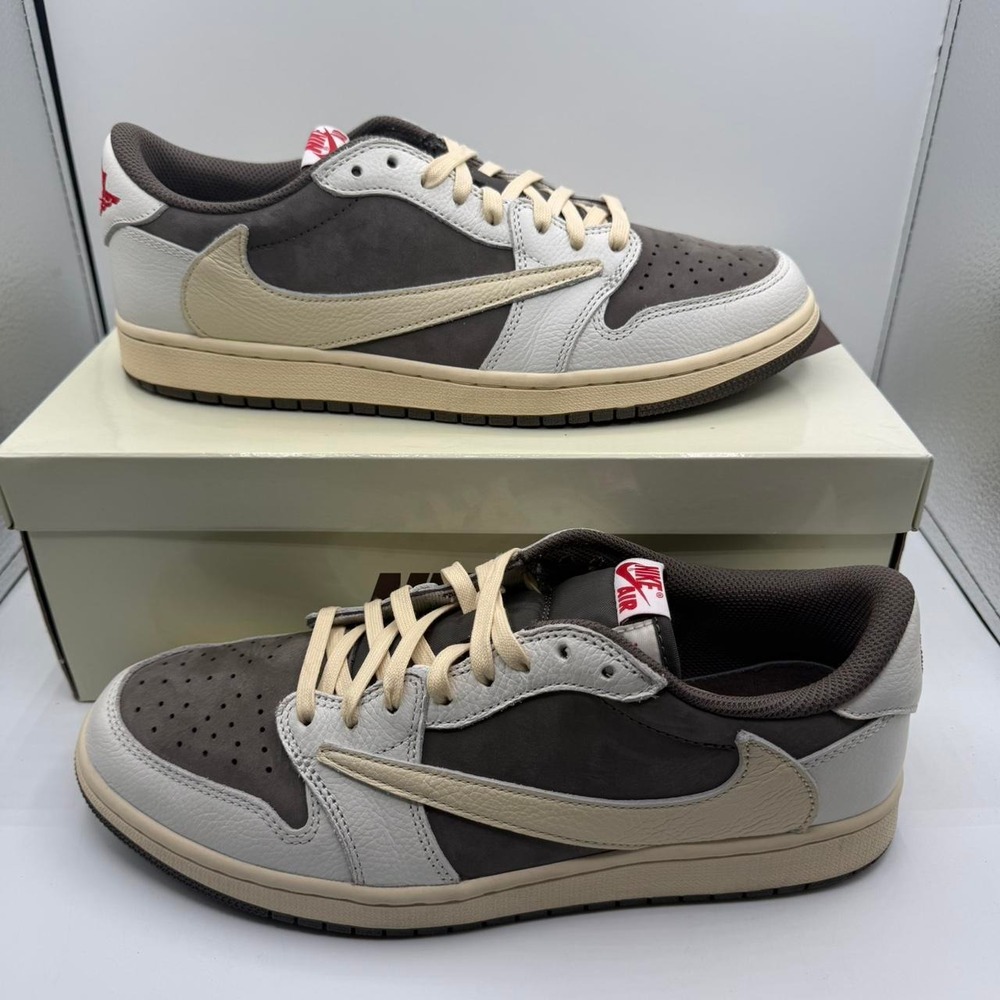 Travis Scott mocha low